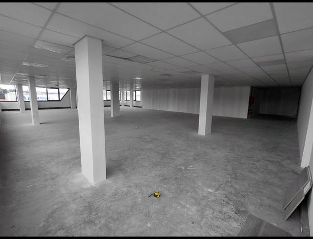 334M² OFFICE TO LET IN VORNA VALLEY